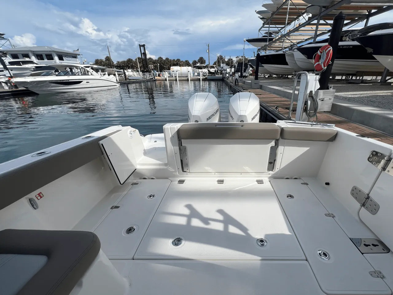 2026 Boston Whaler 280 Vantage 28.0 feet, Clearwater, Florida #19