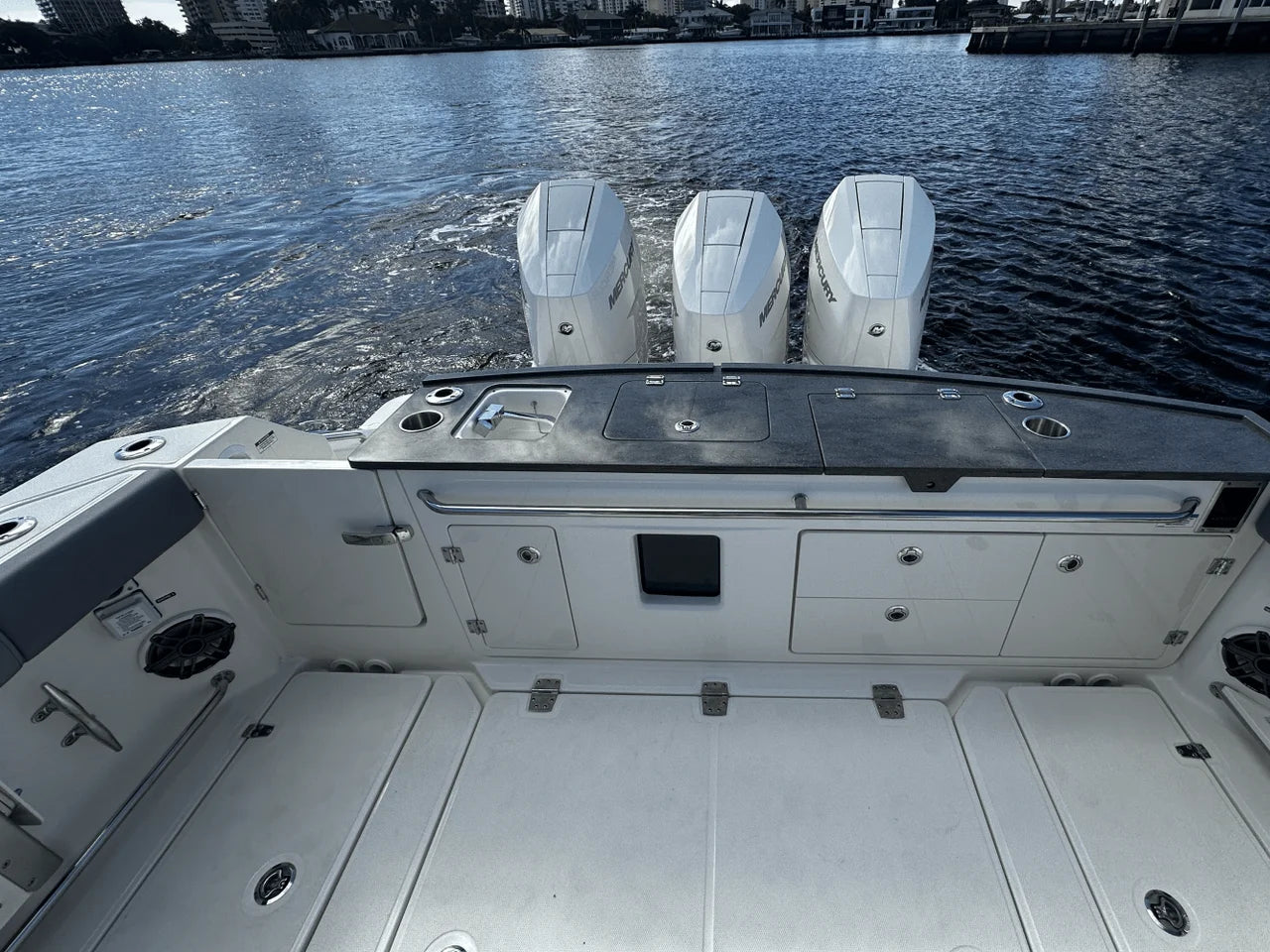 2026 Boston Whaler 360 Outrage 36.0 feet, Clearwater, Florida #22