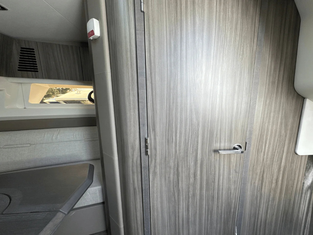 2026 Sea Ray SLX 400 Outboard 40.0 feet, Clearwater, Florida #44