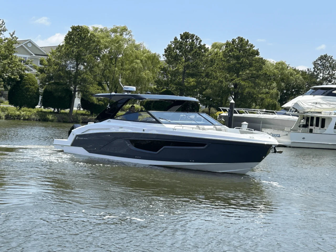 2026 Cruisers Yachts 34 GLS Outboard 34.0 feet, Clearwater, Florida #2