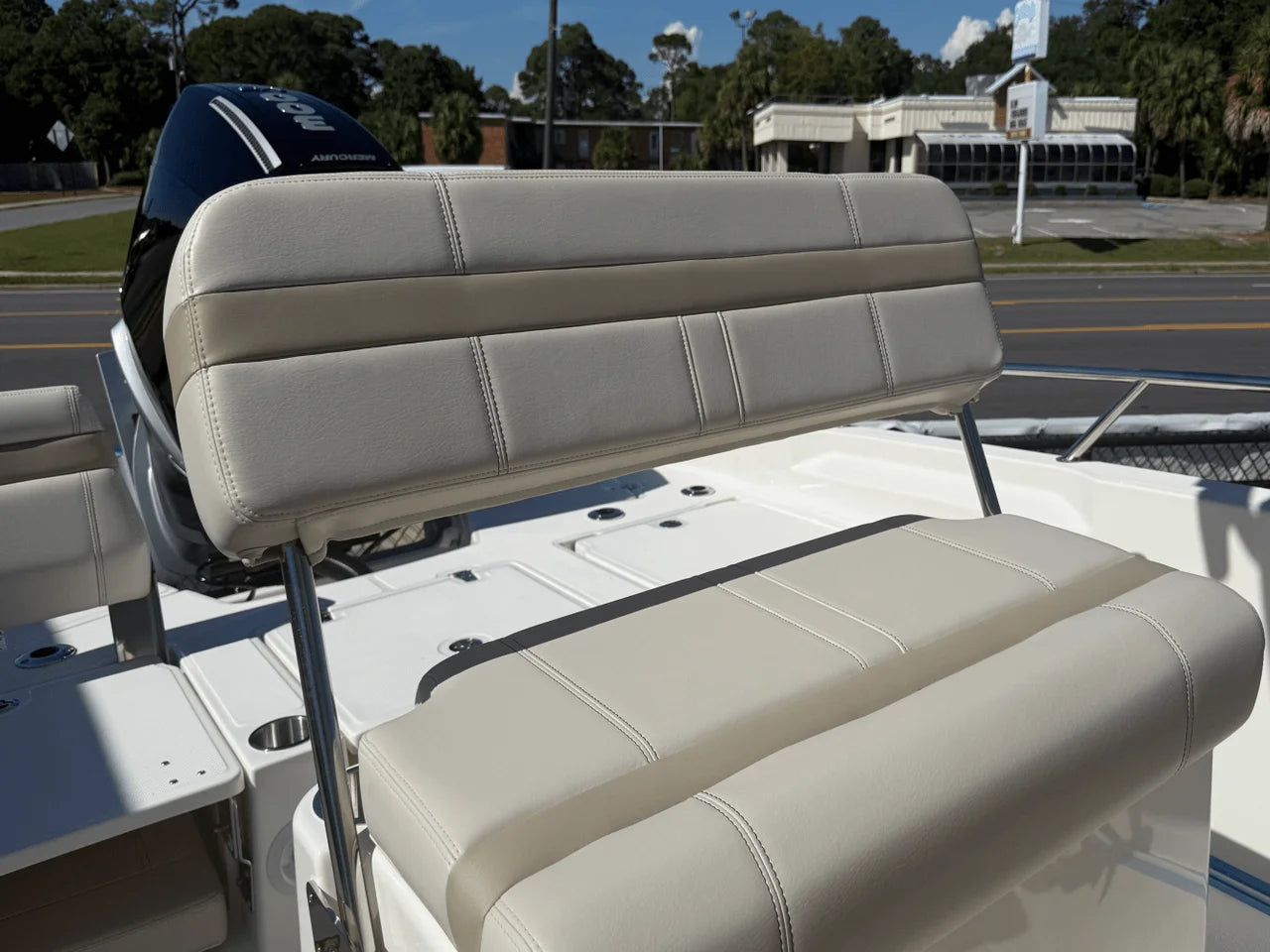 2026 Boston Whaler 250 Dauntless 25.0 feet, Clearwater, Florida #23