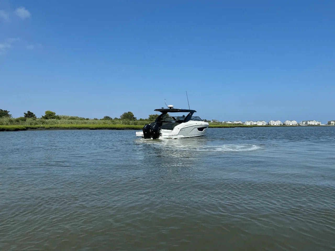 2025 Cruisers Yachts 34 GLS Outboard 34.0 feet, Clearwater, Florida #12