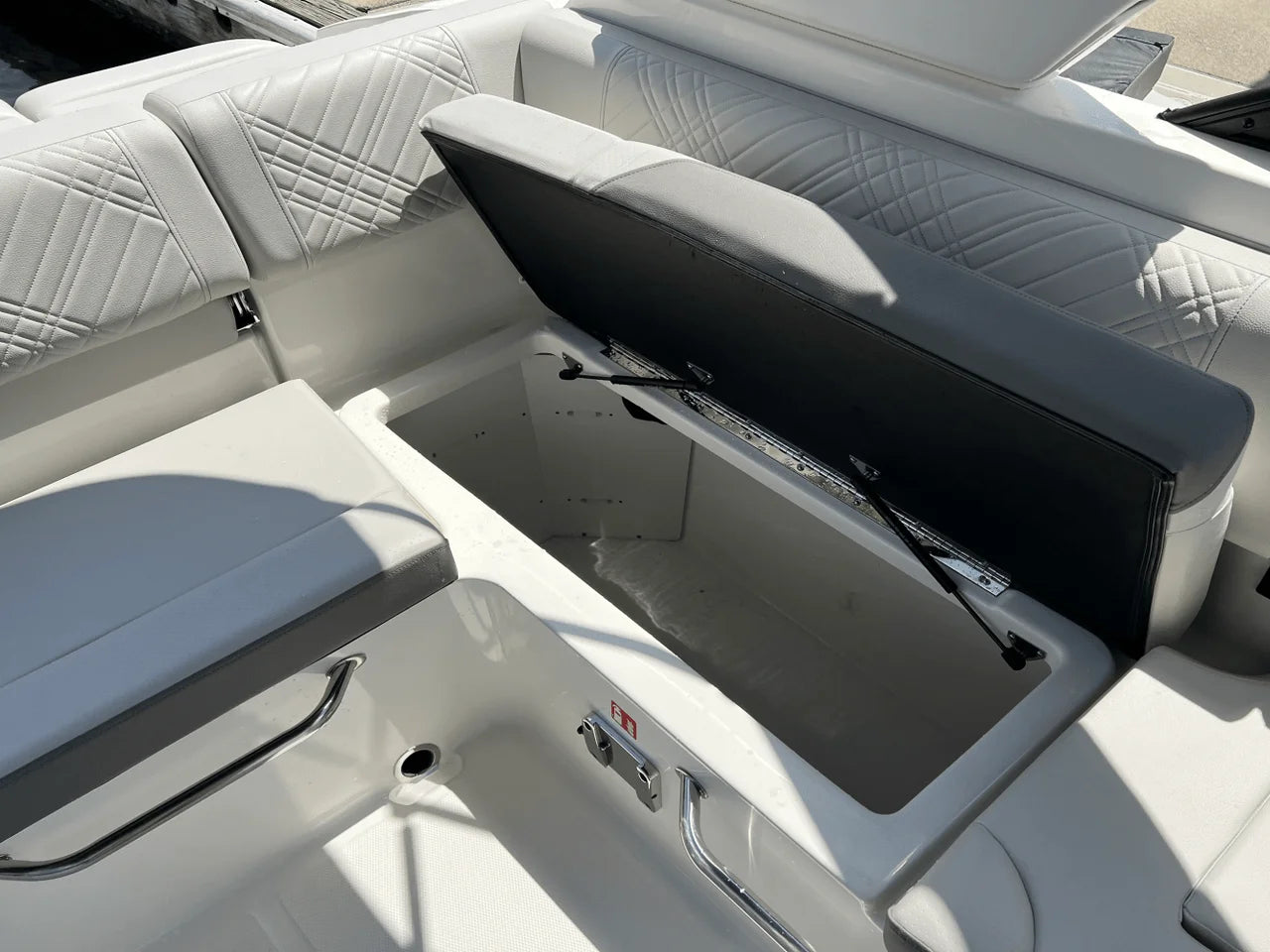 2026 Sea Ray SDX 230 Outboard 23.0 feet, Clearwater, Florida #17