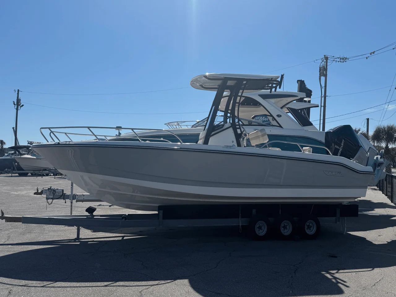 2026 Boston Whaler 250 Dauntless 25.0 feet, Clearwater, Florida #1