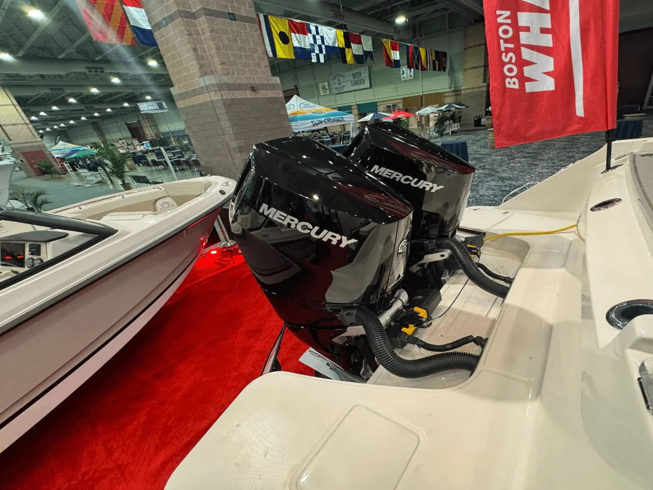 2025 Boston Whaler 330 Vantage 33.0 feet, Clearwater, Florida #5
