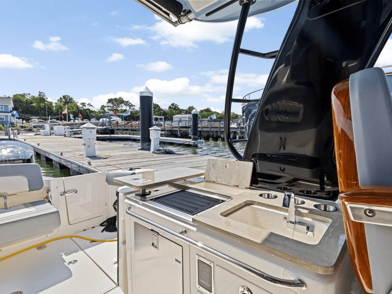 2025 Boston Whaler 380 Realm 38.0 feet, Clearwater, Florida #13