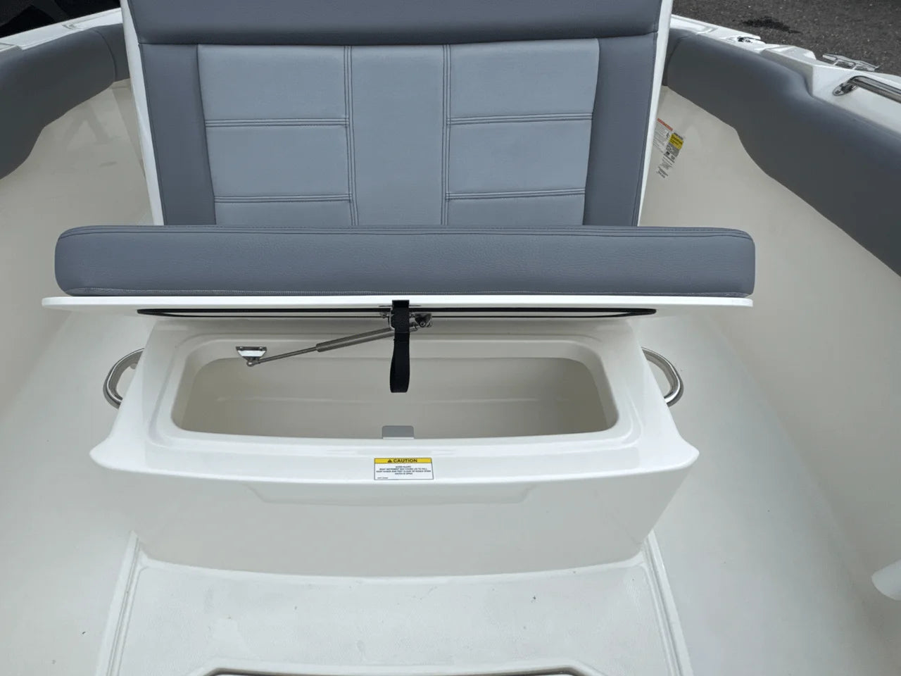 2026 Boston Whaler 230 Outrage 23.0 feet, Clearwater, Florida #42