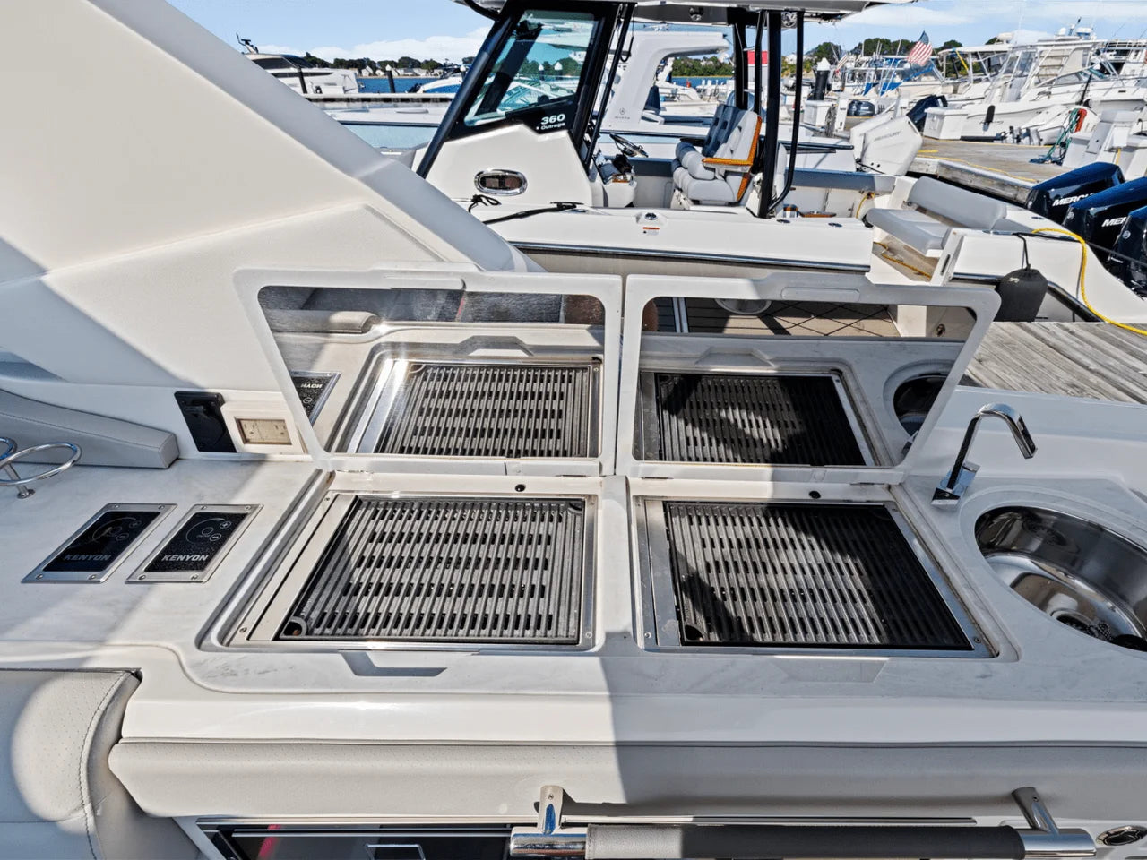 2025 Sea Ray SLX 400 Outboard 40.0 feet, Clearwater, Florida #21