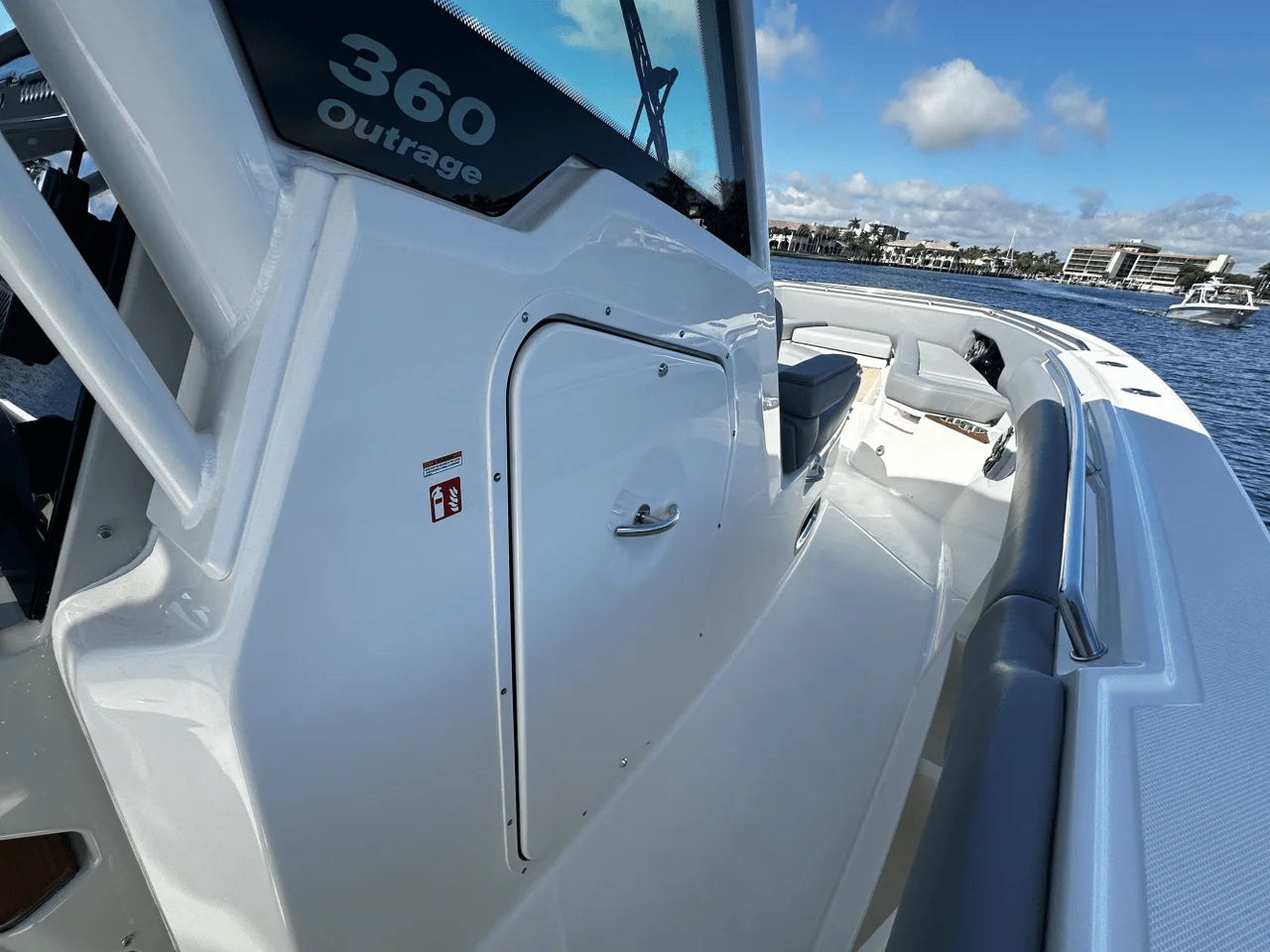 2026 Boston Whaler 360 Outrage 36.0 feet, Clearwater, Florida #42