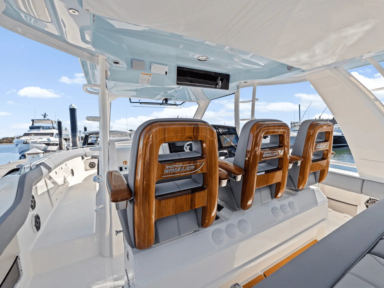 2026 Boston Whaler 420 Outrage 42.0 feet, Clearwater, Florida #20