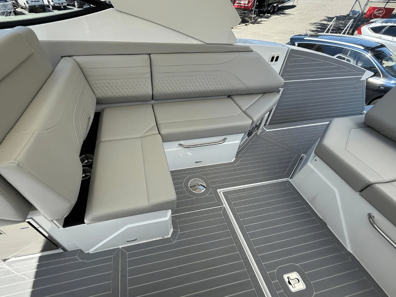 2026 Cruisers Yachts 38 GLS 37.0 feet, Clearwater, Florida #17