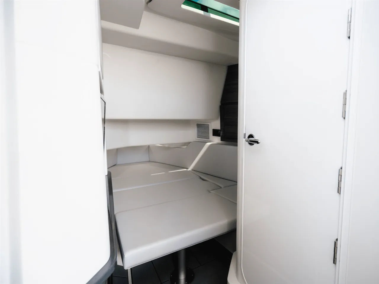 2024 Aviara AV36 Outboard 36.0 feet, Clearwater, Florida #23