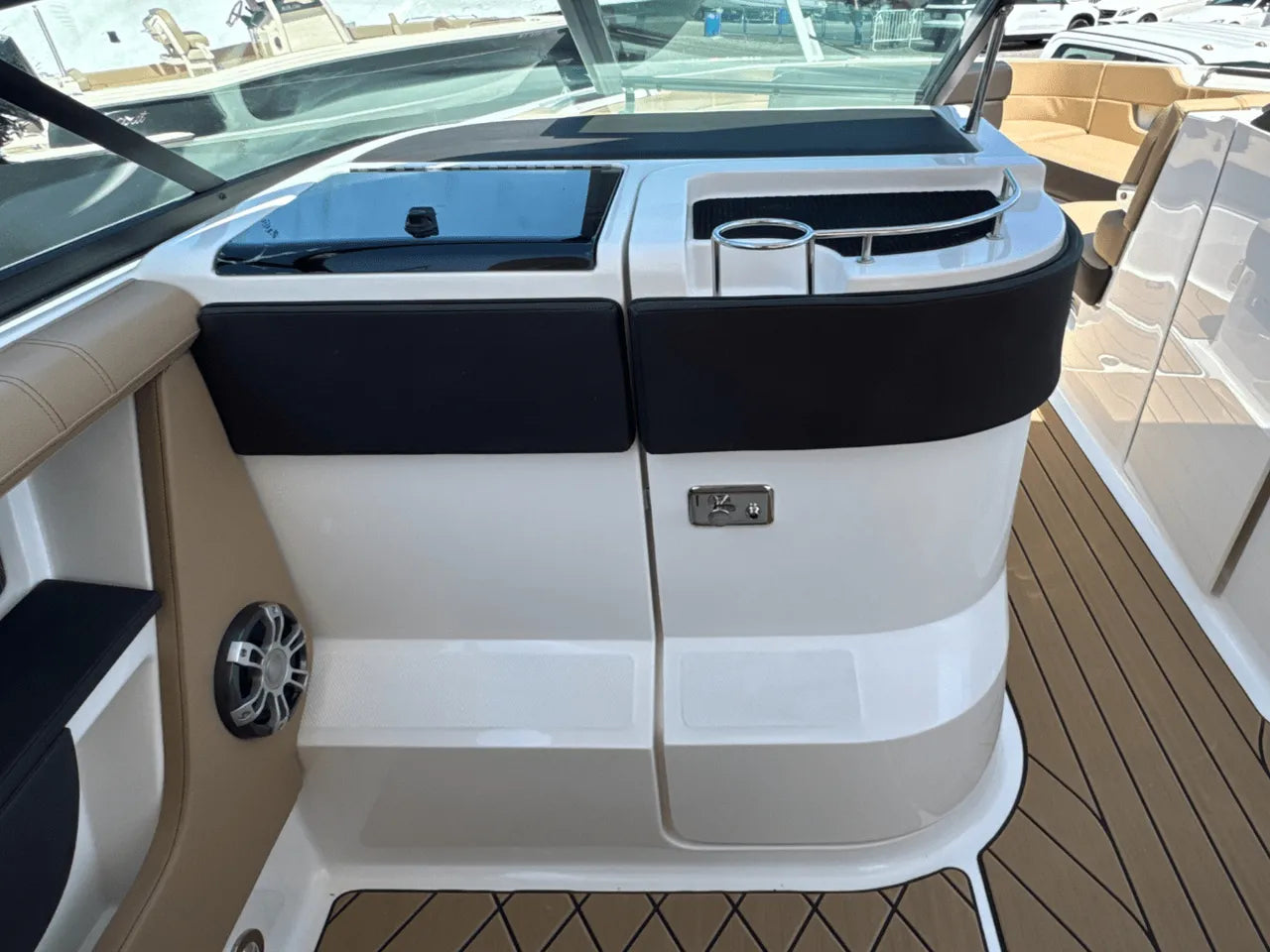2025 Sea Ray SLX 310 Outboard 31.0 feet, Clearwater, Florida #54