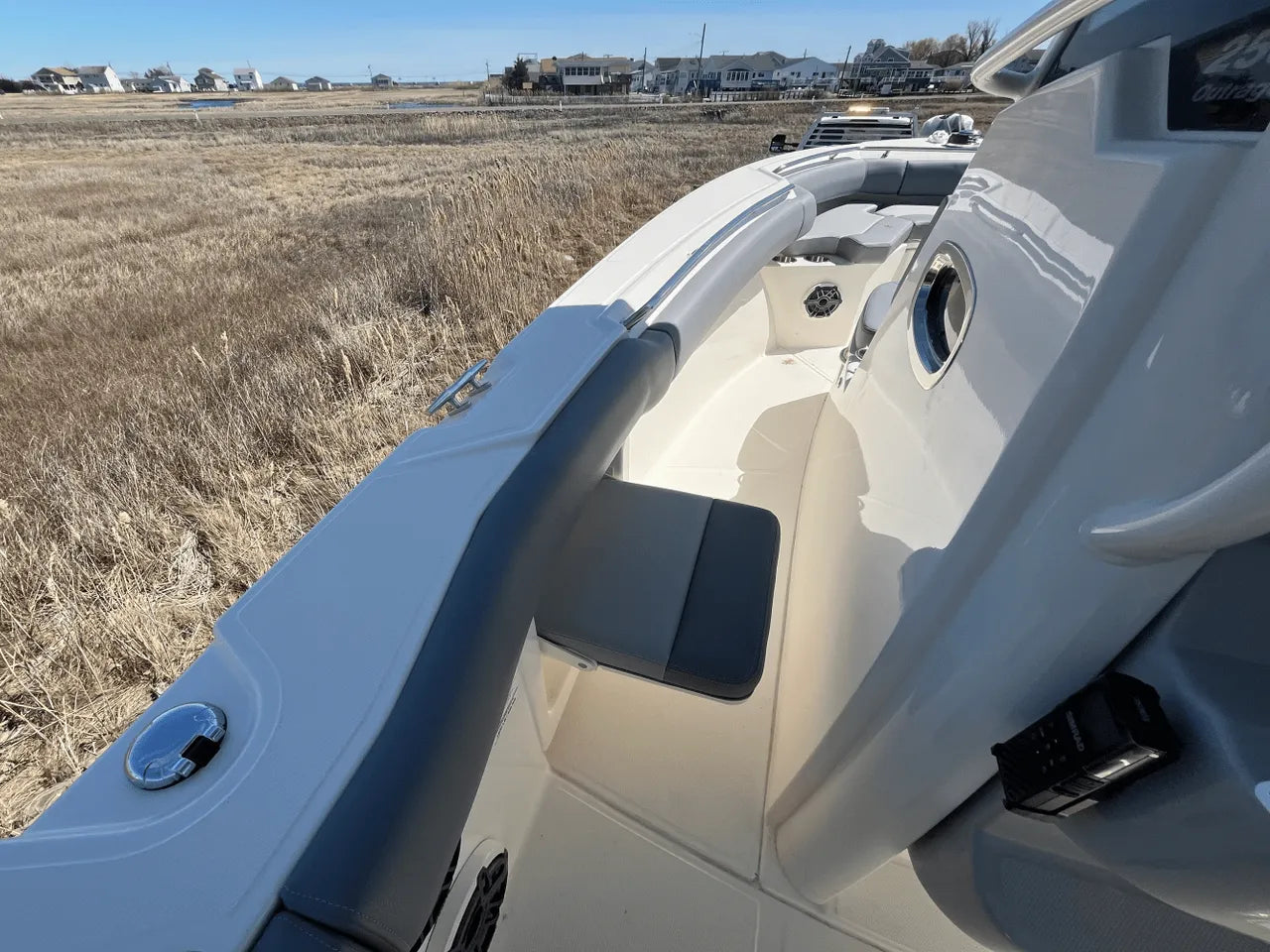2025 Boston Whaler 250 Outrage 25.0 feet, Clearwater, Florida #15