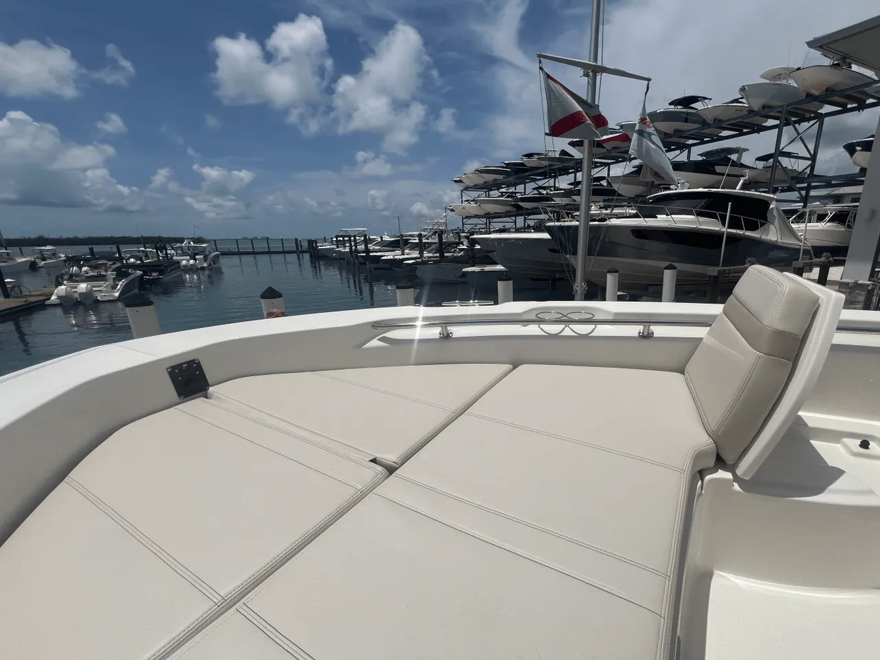 2025 Boston Whaler 250 Dauntless 25.0 feet, Clearwater, Florida #10