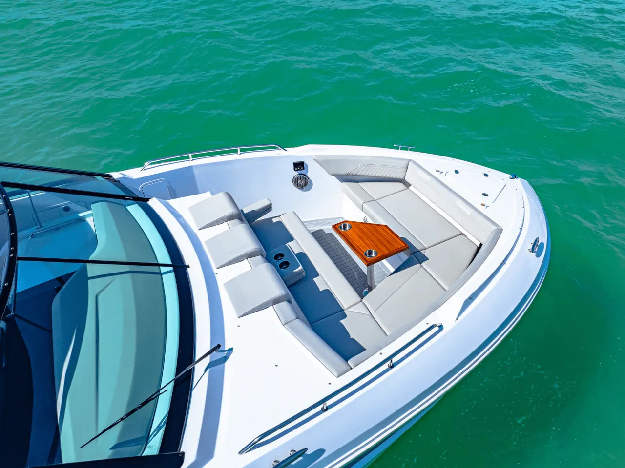 2025 Cruisers Yachts 38 GLS Outboard 38.0 feet, Clearwater, Florida #47
