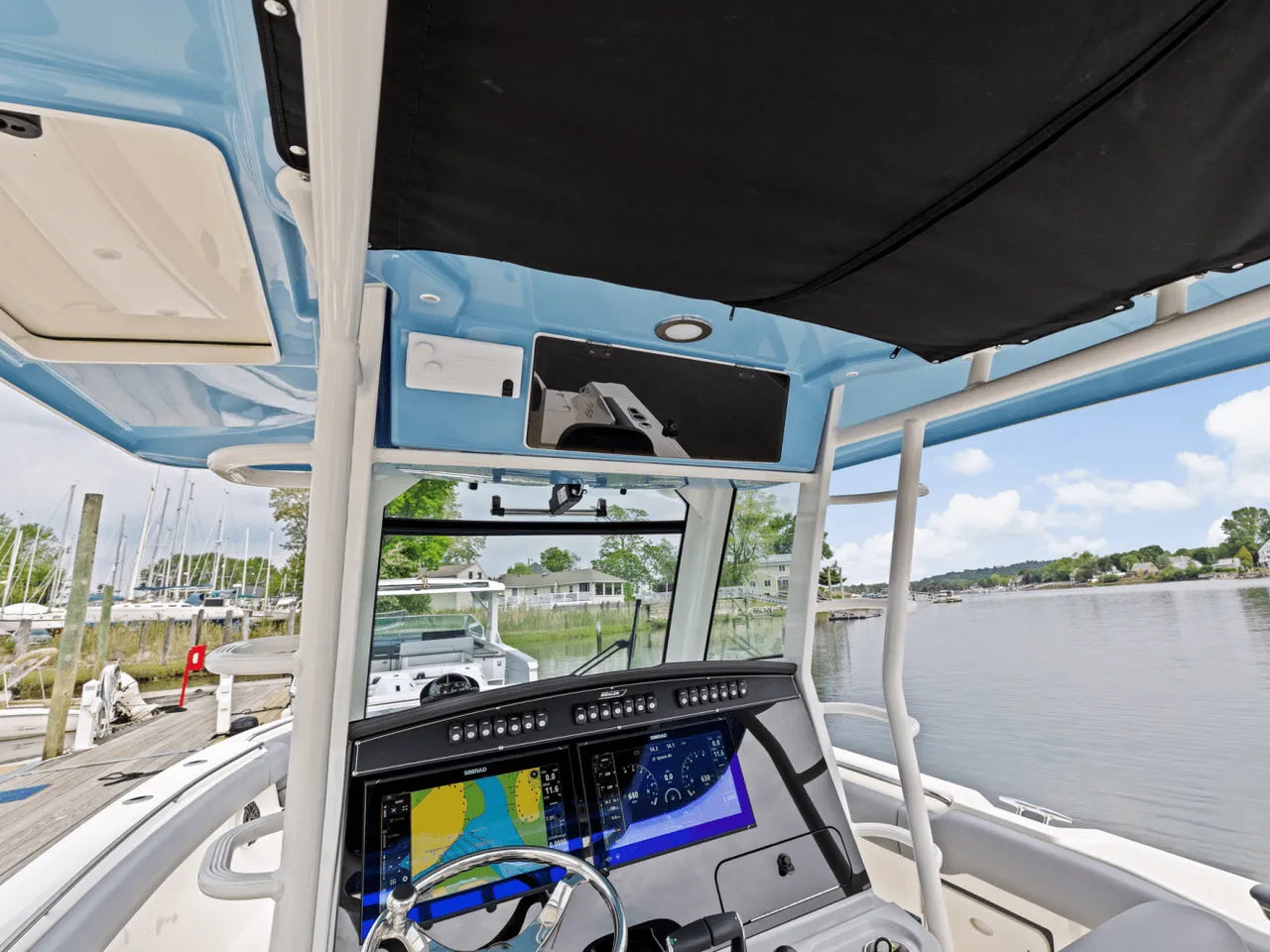2025 Boston Whaler 330 Outrage 33.0 feet, Clearwater, Florida #25