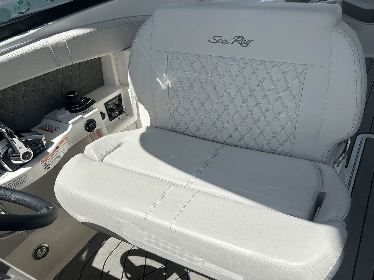 2025 Sea Ray SLX 350 Outboard 35.0 feet, Clearwater, Florida #10