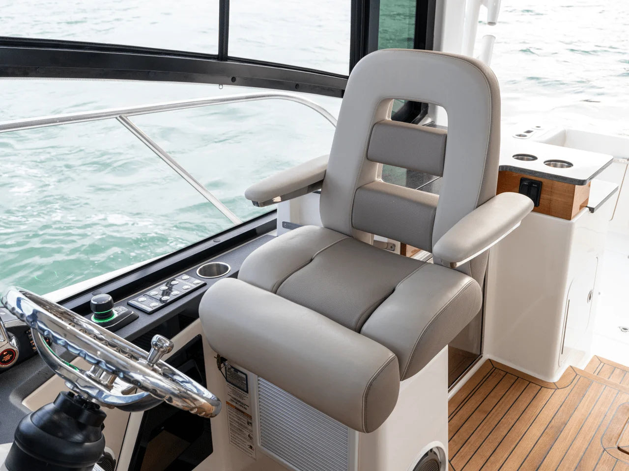 2026 Boston Whaler 365 Conquest 36.0 feet, Clearwater, Florida #83