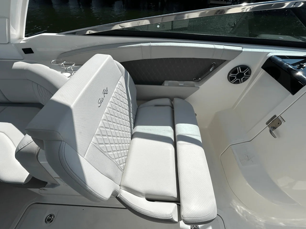 2026 Sea Ray SLX 350 Outboard 35.0 feet, Clearwater, Florida #33