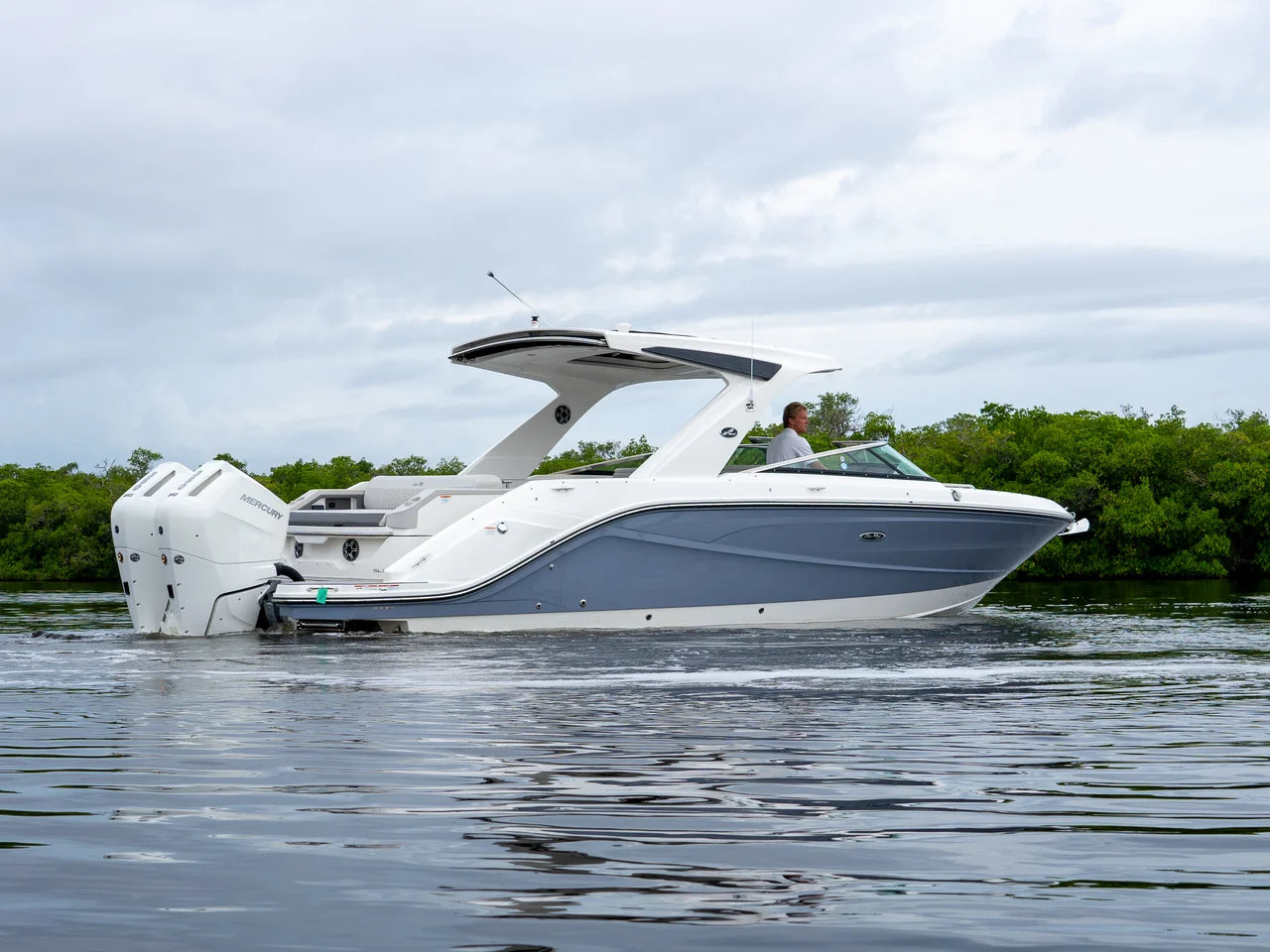 2027 Sea Ray SLX 310 Outboard 31.0 feet, Clearwater, Florida #36