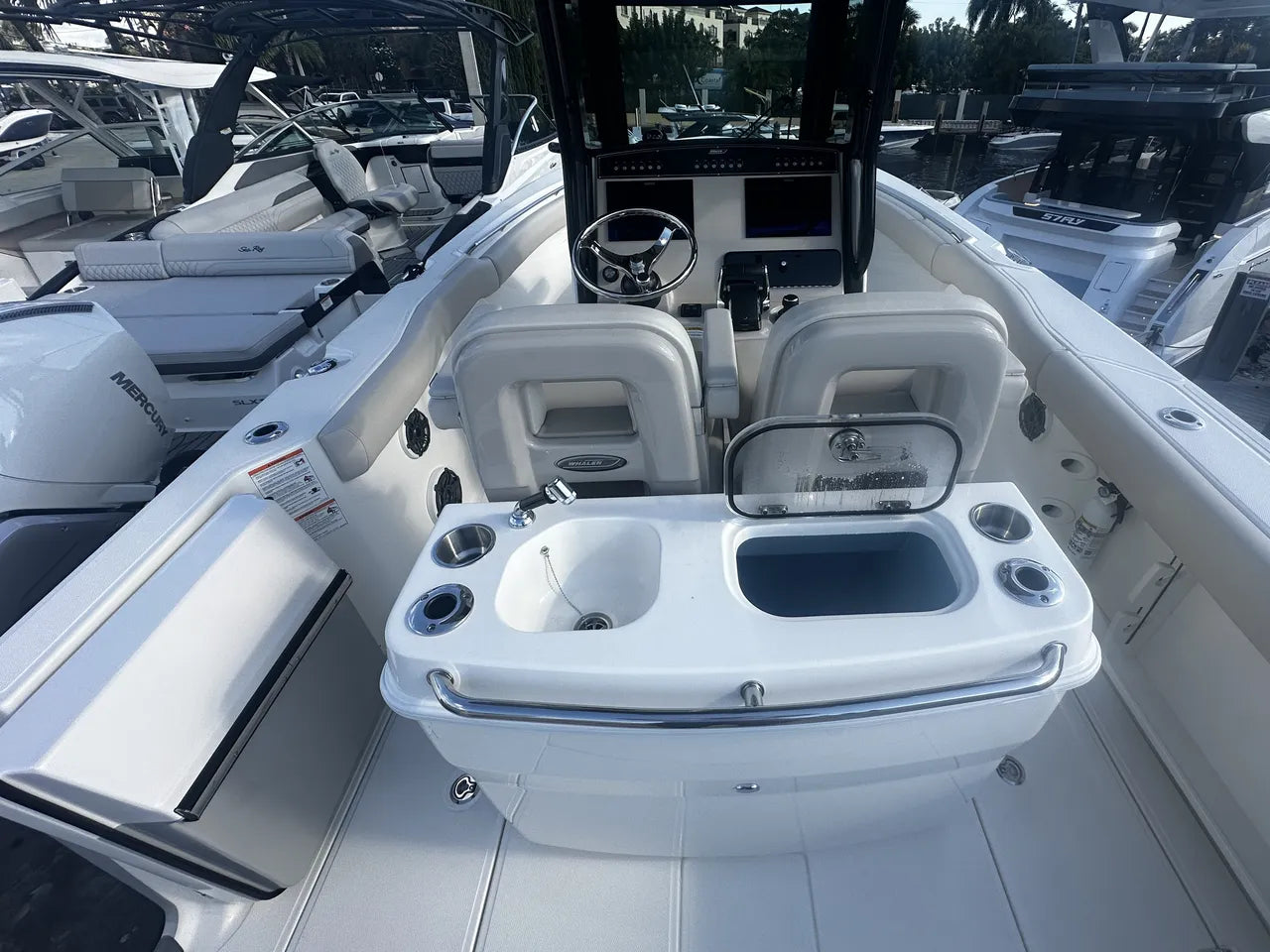 2026 Boston Whaler 280 Outrage 28.0 feet, Clearwater, Florida #14