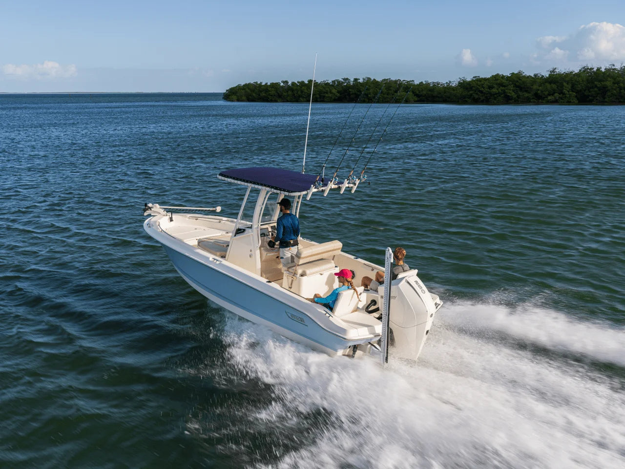 2026 Boston Whaler 220 Dauntless 22.0 feet, Clearwater, Florida #9