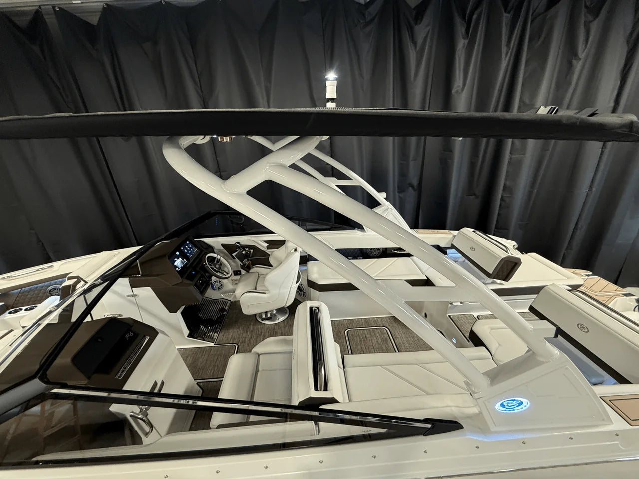 2025 Cobalt R6 Outboard 26.0 feet, Clearwater, Florida #12