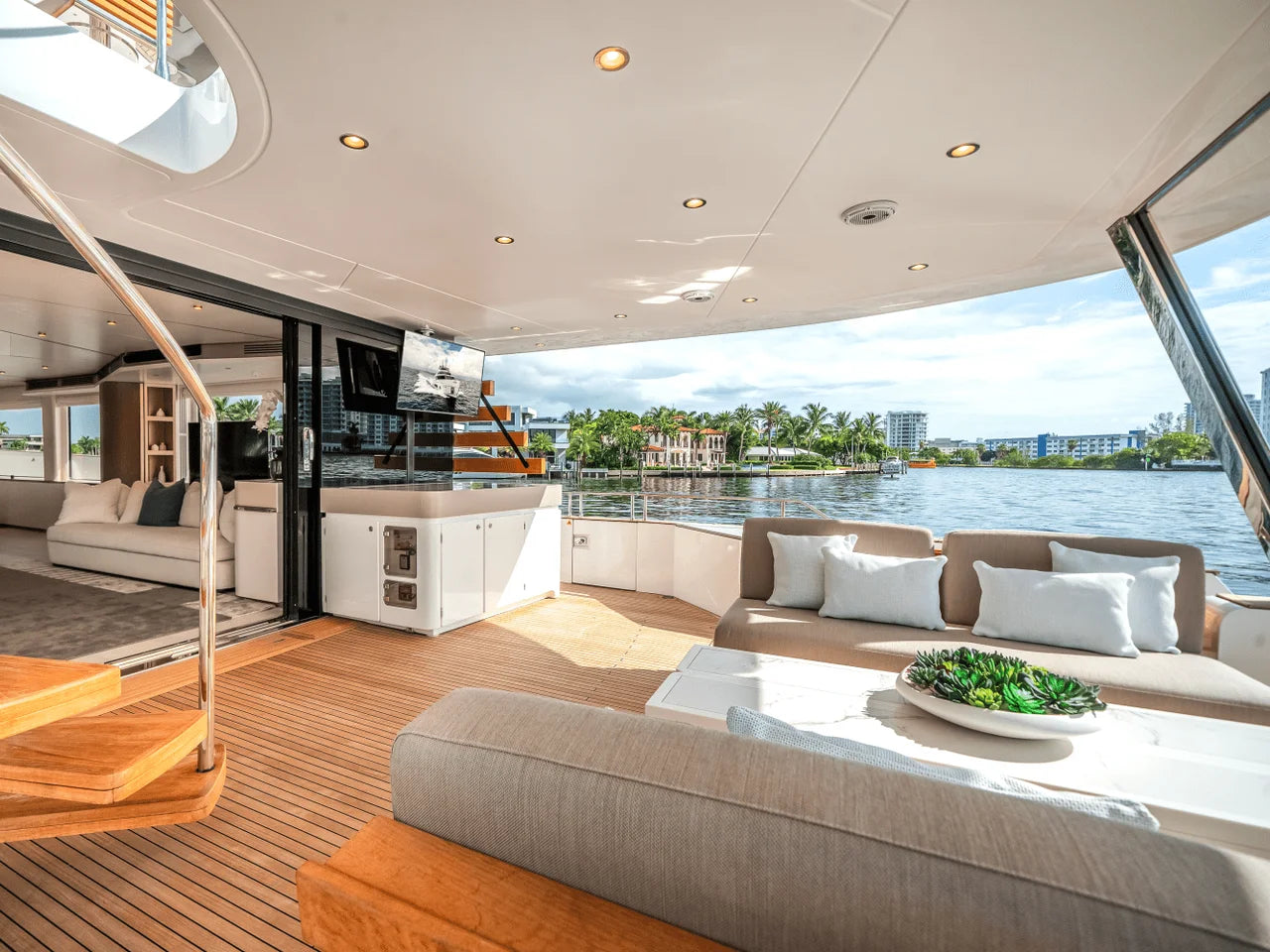 2026 Azimut Magellano 25M 84.0 feet, Clearwater, Florida #13