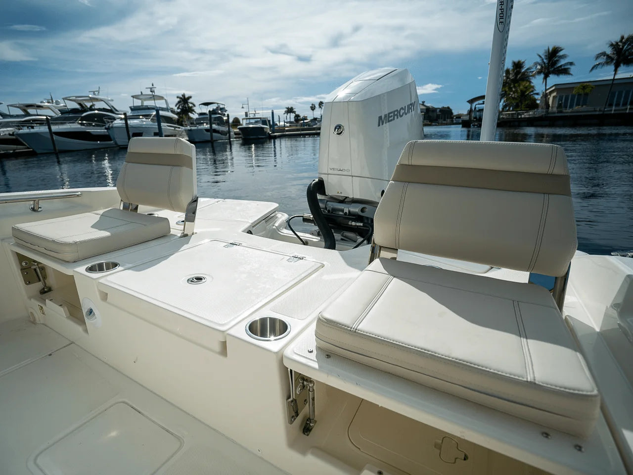 2026 Boston Whaler 250 Dauntless 25.0 feet, Clearwater, Florida #7