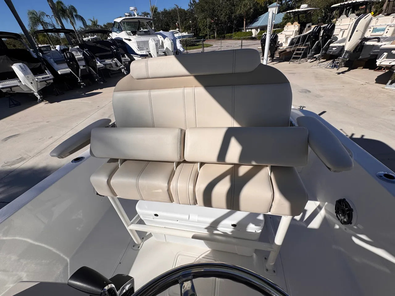 2026 Boston Whaler 250 Dauntless 25.0 feet, Clearwater, Florida #19