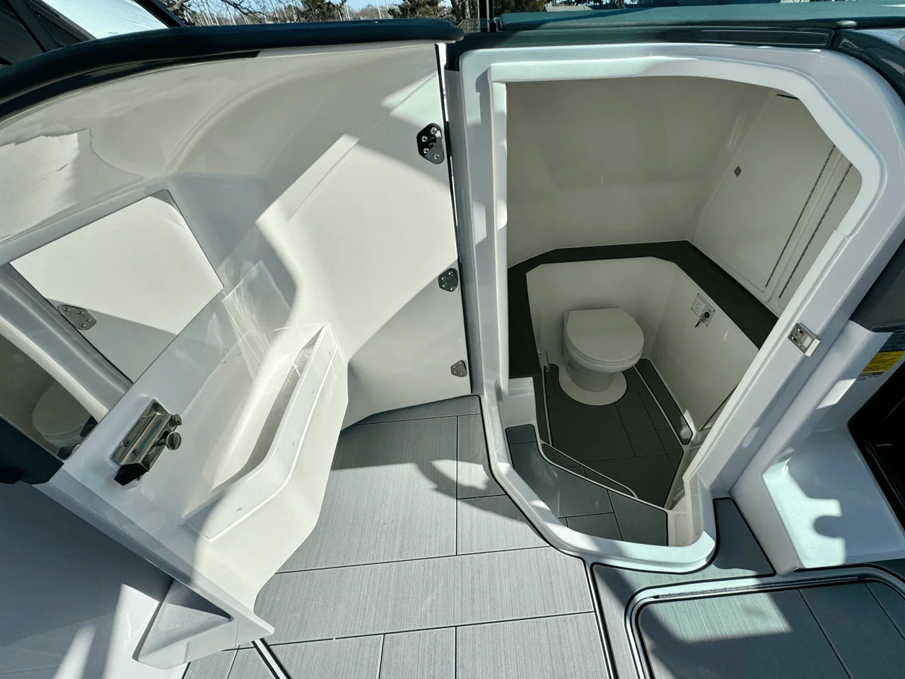 2024 Aviara AV32 Outboard 32.0 feet, Clearwater, Florida #27