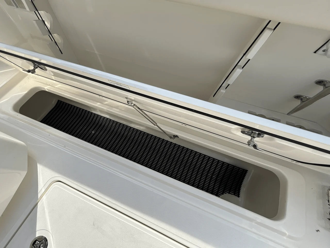 2026 Boston Whaler 360 Outrage 36.0 feet, Clearwater, Florida #20