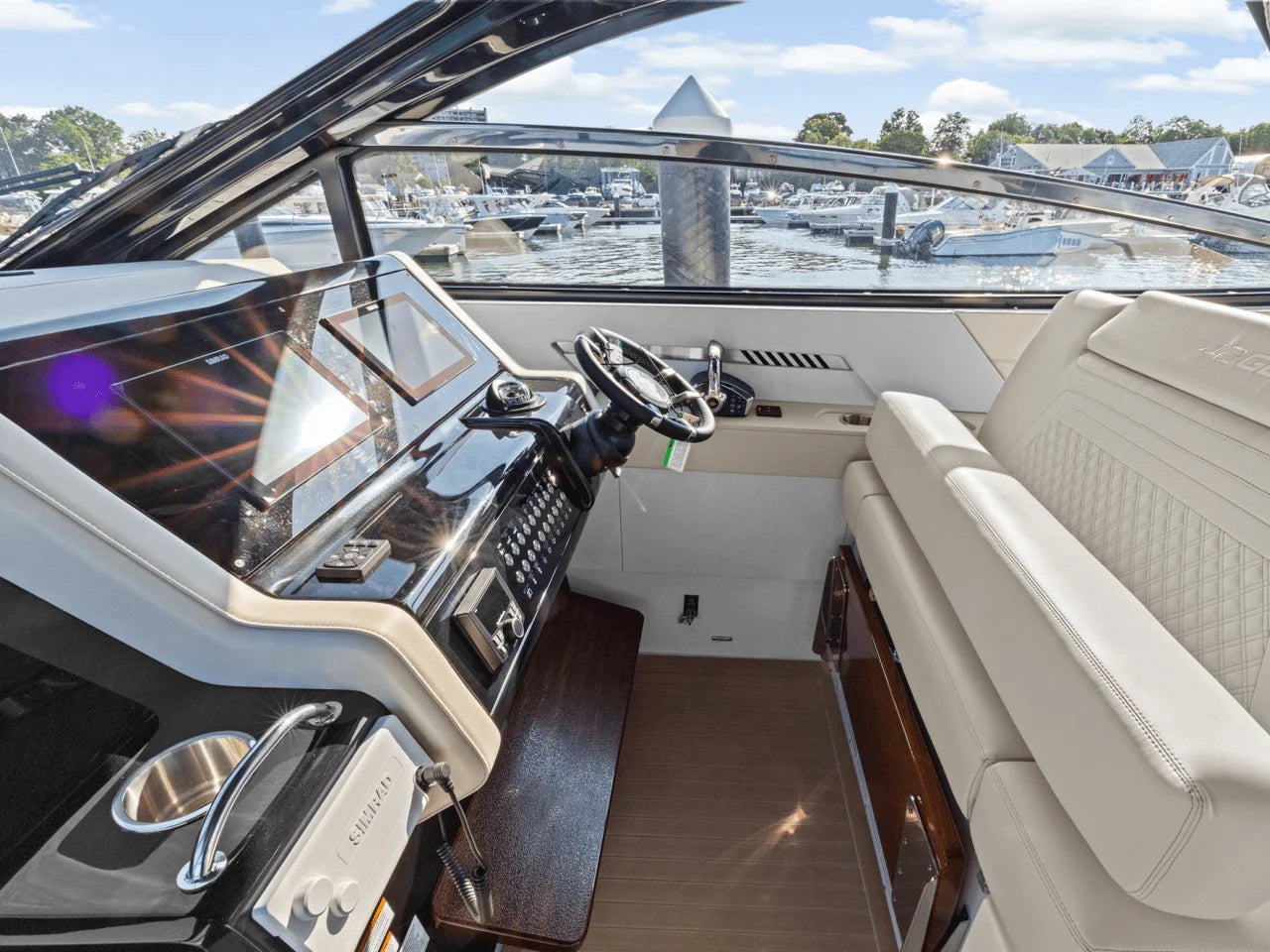 2025 Cruisers Yachts 42 GLS Outboard 42.0 feet, Clearwater, Florida #19
