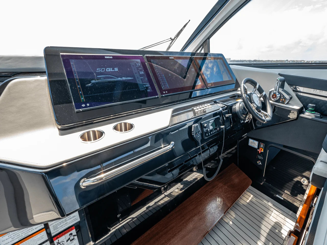 2025 Cruisers Yachts 50 GLS 50.0 feet, Clearwater, Florida #40