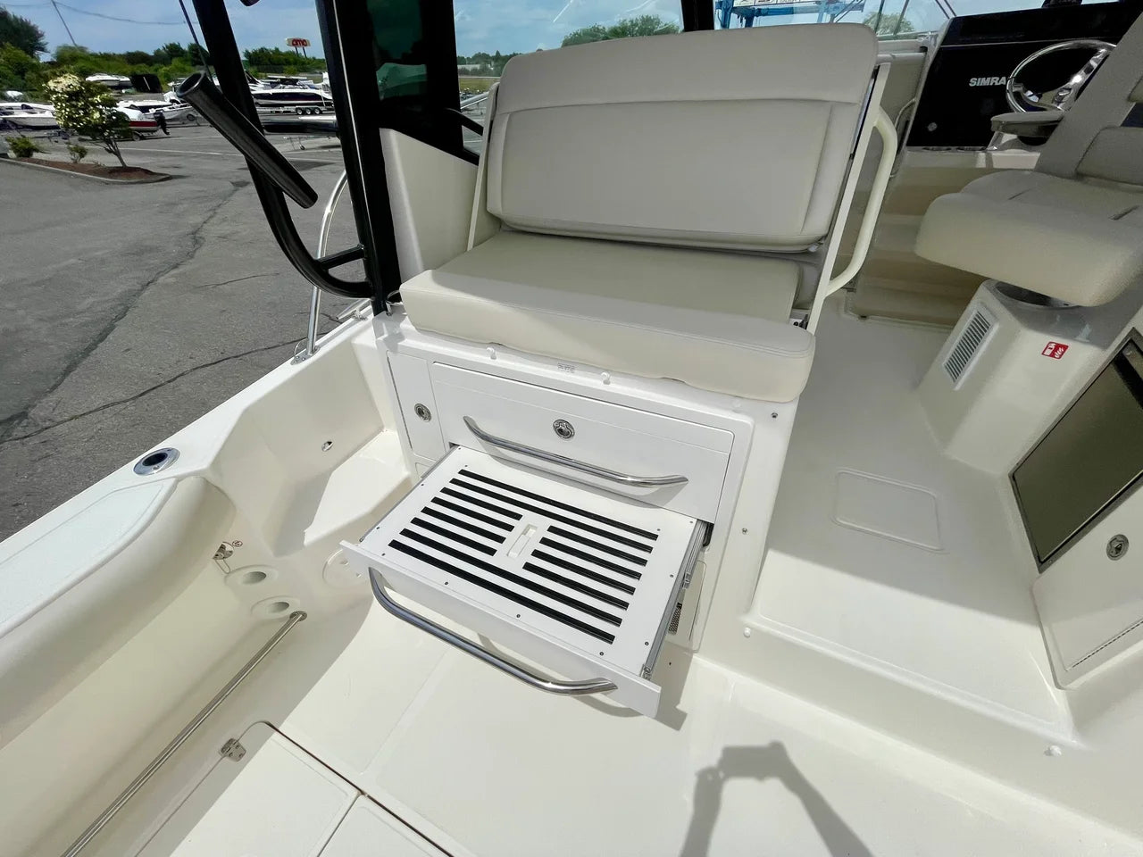 2026 Boston Whaler 325 Conquest 32.0 feet, Clearwater, Florida #7