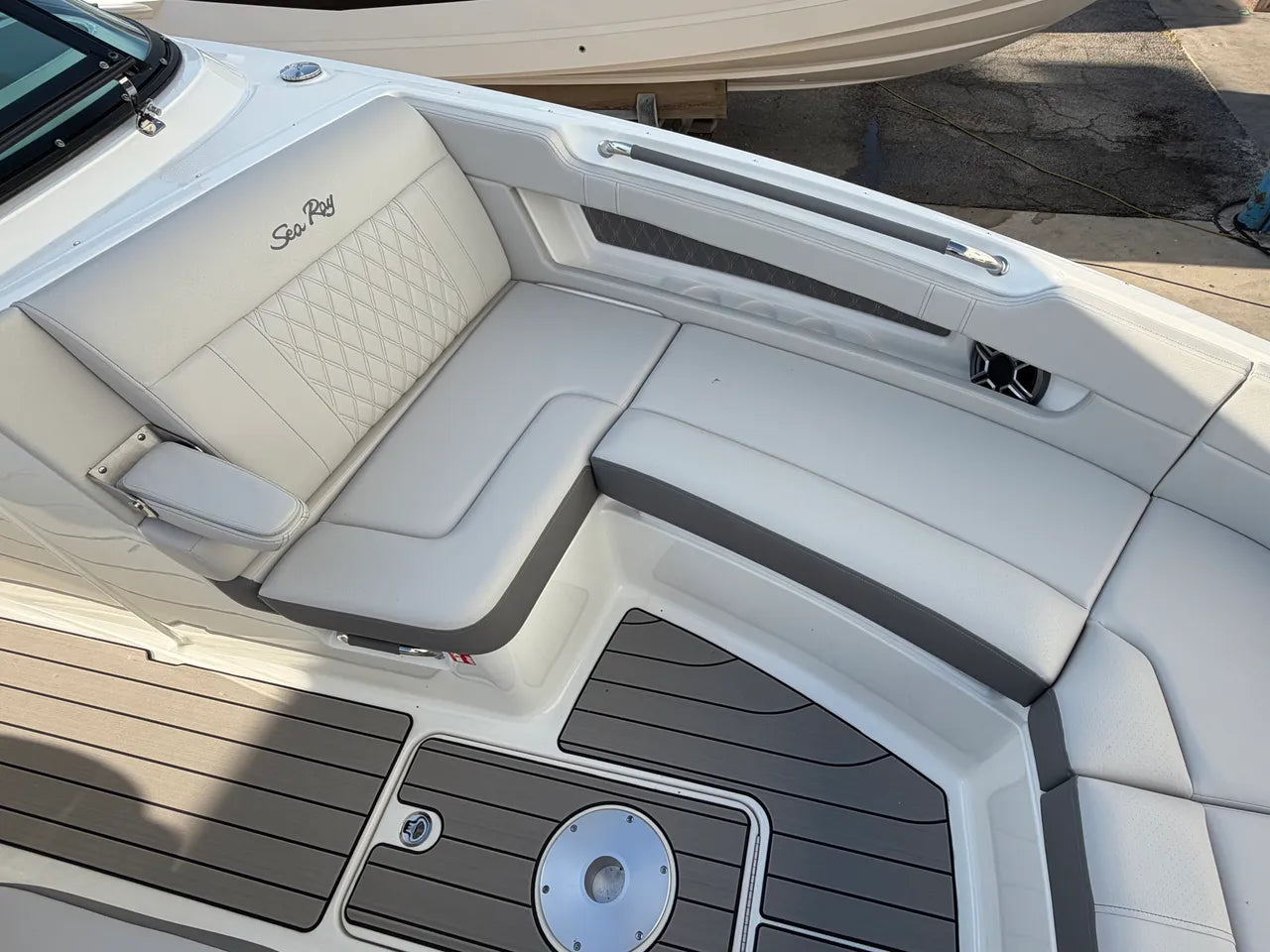 2026 Sea Ray SLX 310 Outboard 31.0 feet, Clearwater, Florida #21