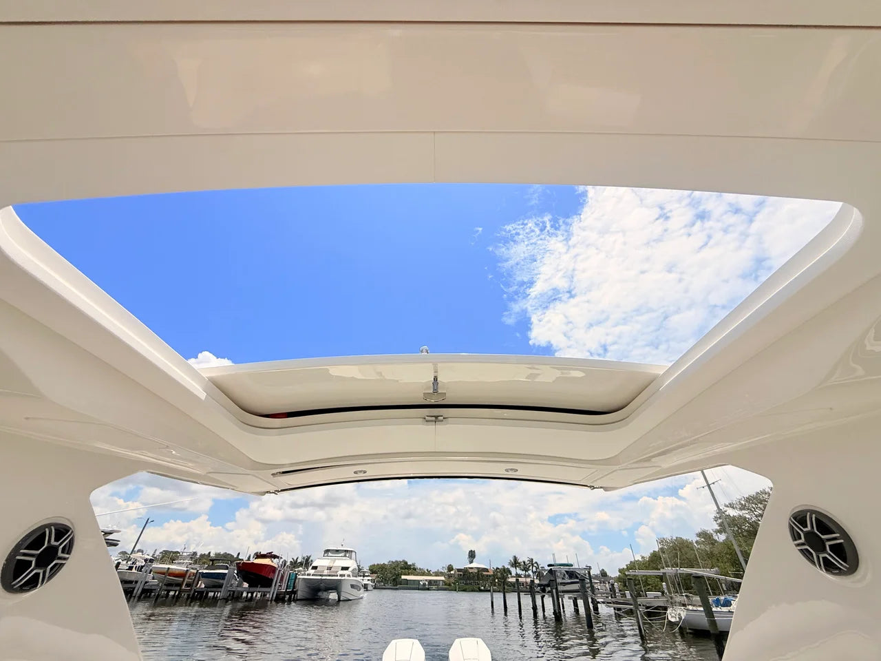 2026 Sea Ray SLX 310 Outboard 31.0 feet, Clearwater, Florida #82