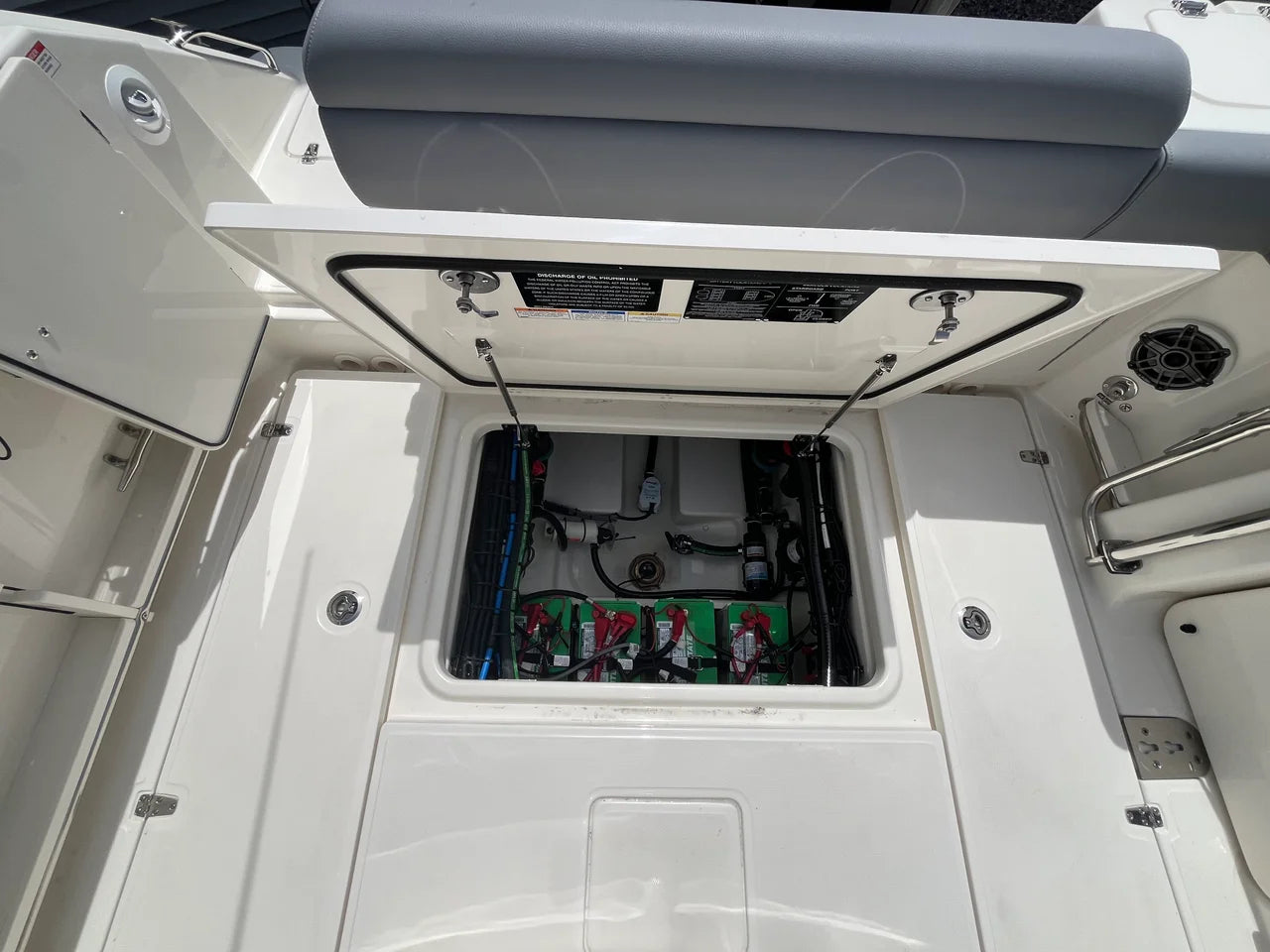 2026 Boston Whaler 280 Outrage 28.0 feet, Clearwater, Florida #30