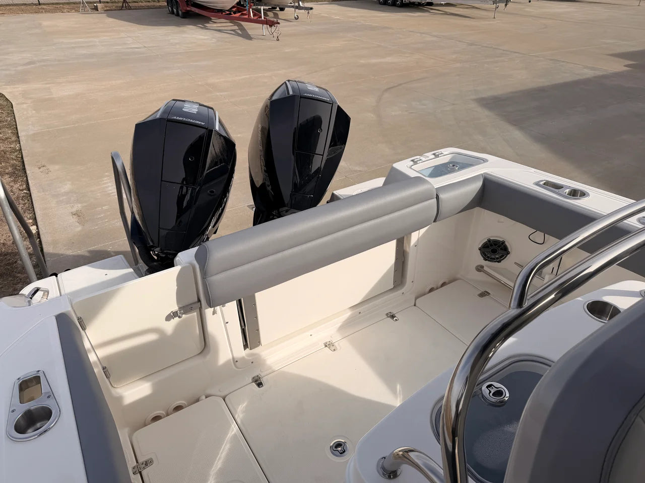 2026 Boston Whaler 250 Outrage 25.0 feet, Clearwater, Florida #7