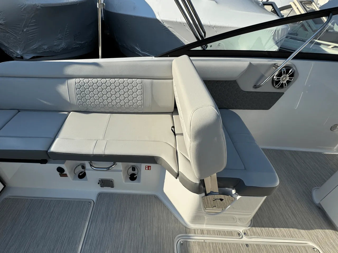 2025 Sea Ray SDX 250 Outboard 25.0 feet, Clearwater, Florida #26