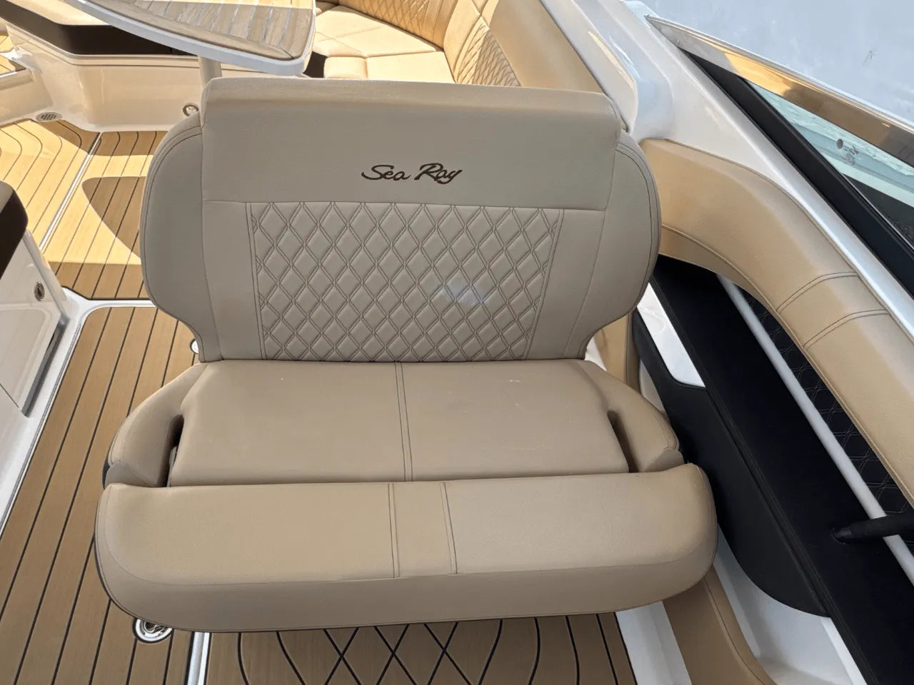 2025 Sea Ray SLX 310 Outboard 31.0 feet, Clearwater, Florida #48