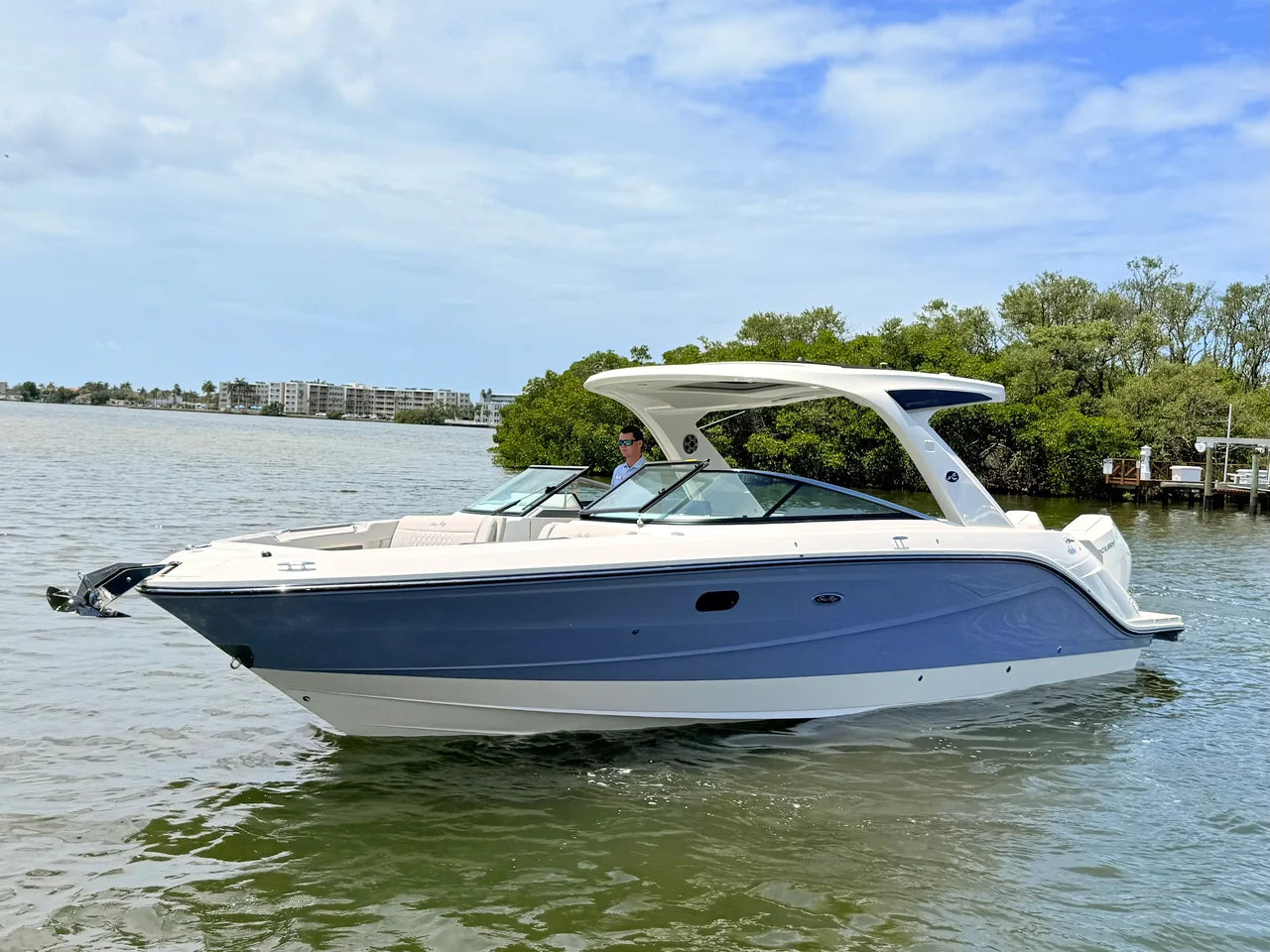 2026 Sea Ray SLX 310 Outboard 31.0 feet, Clearwater, Florida #9