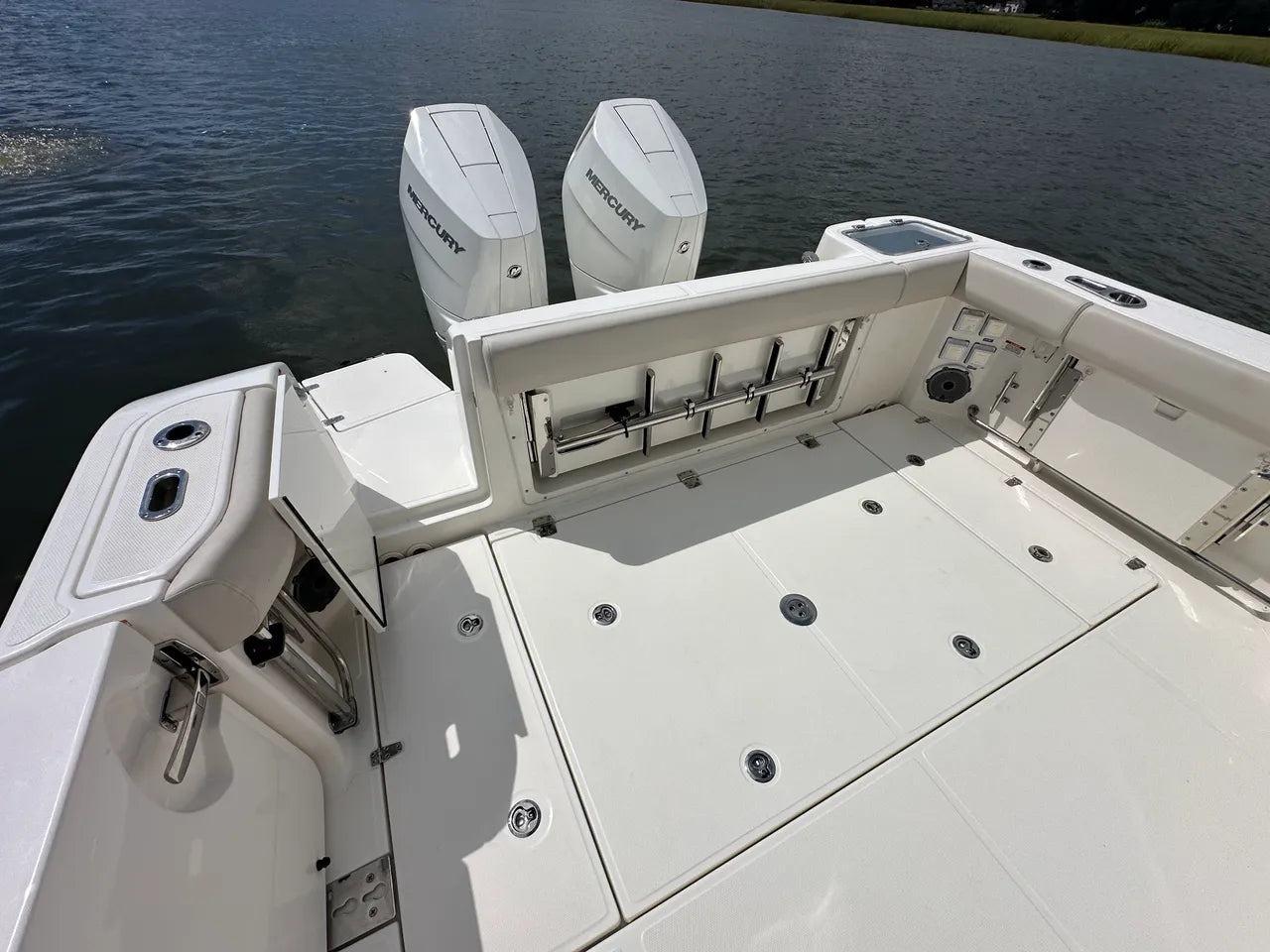 2025 Boston Whaler 325 Conquest 32.0 feet, Clearwater, Florida #20
