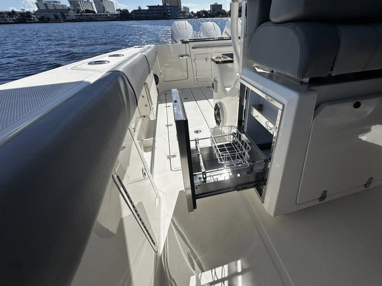 2026 Boston Whaler 360 Outrage 36.0 feet, Clearwater, Florida #31