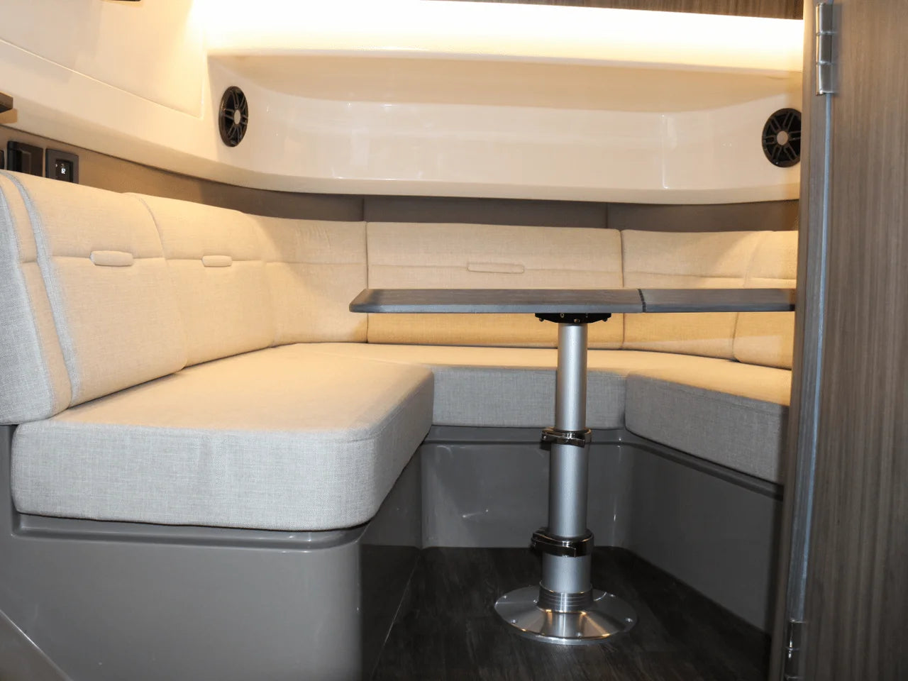2025 Sea Ray SLX 400 Outboard 40.0 feet, Clearwater, Florida #52
