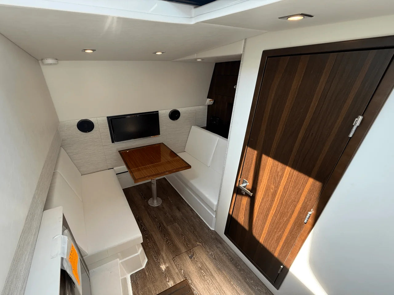 2026 Cruisers Yachts 34 GLS Outboard 34.0 feet, Clearwater, Florida #23