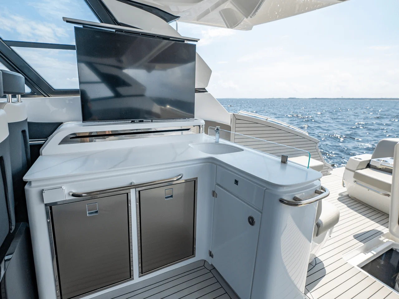 2025 Cruisers Yachts 50 GLS 50.0 feet, Clearwater, Florida #33