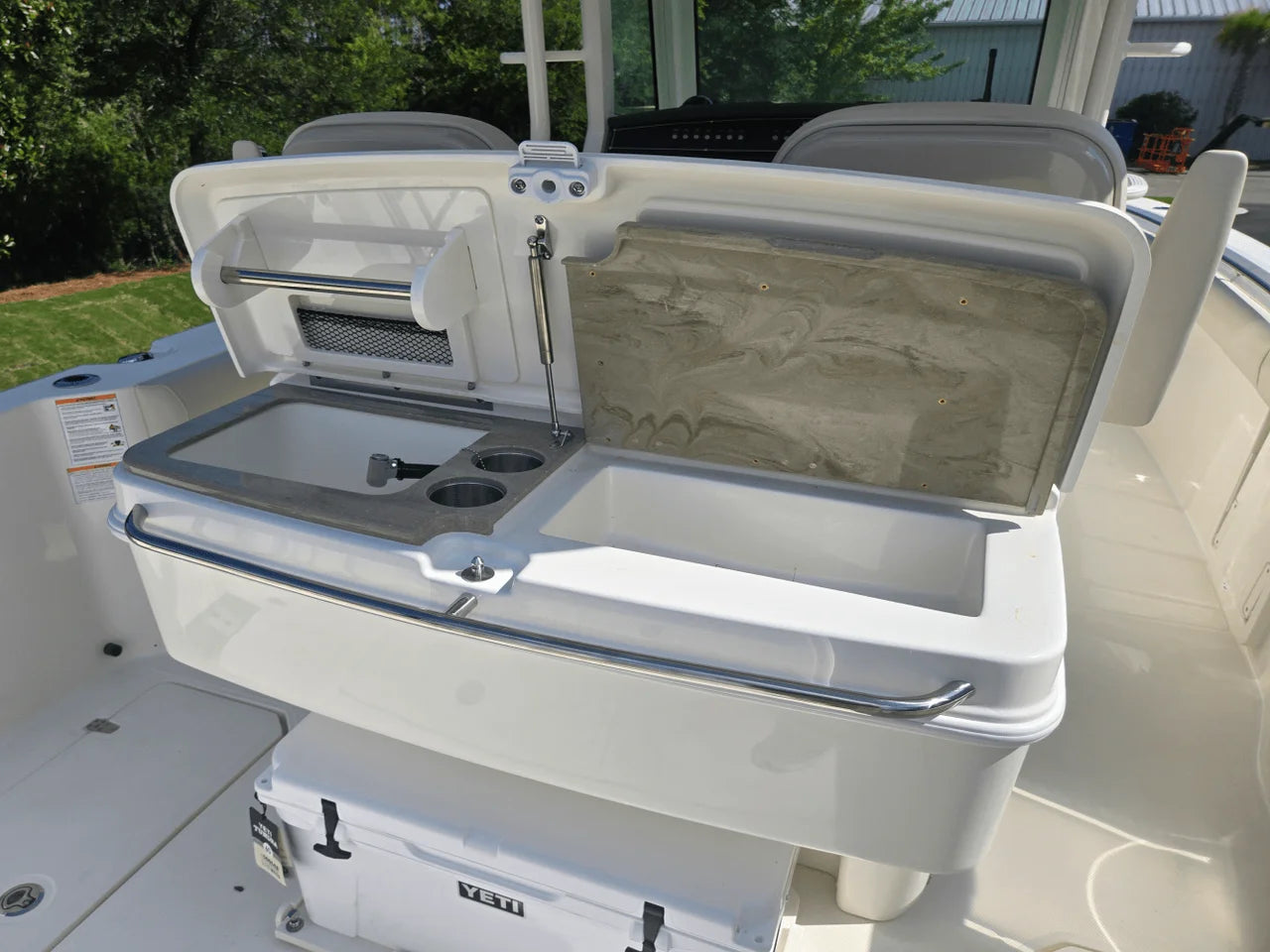 2025 Boston Whaler 330 Outrage 33.0 feet, Clearwater, Florida #15