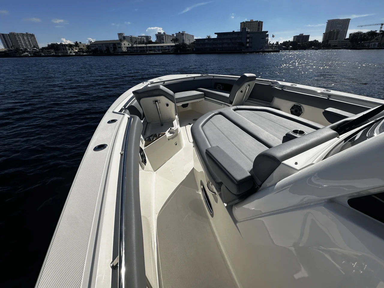 2026 Boston Whaler 360 Outrage 36.0 feet, Clearwater, Florida #37
